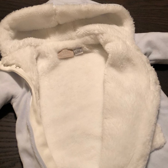 Newborn fleeced jumpsuit. Super soft, warm & cute - Picture 5 of 5